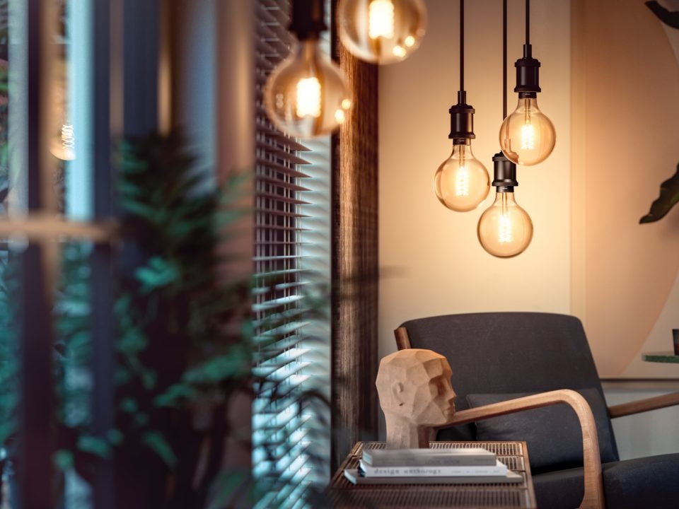 Philips HUE White Ambiance Filament Bulb Pear A60