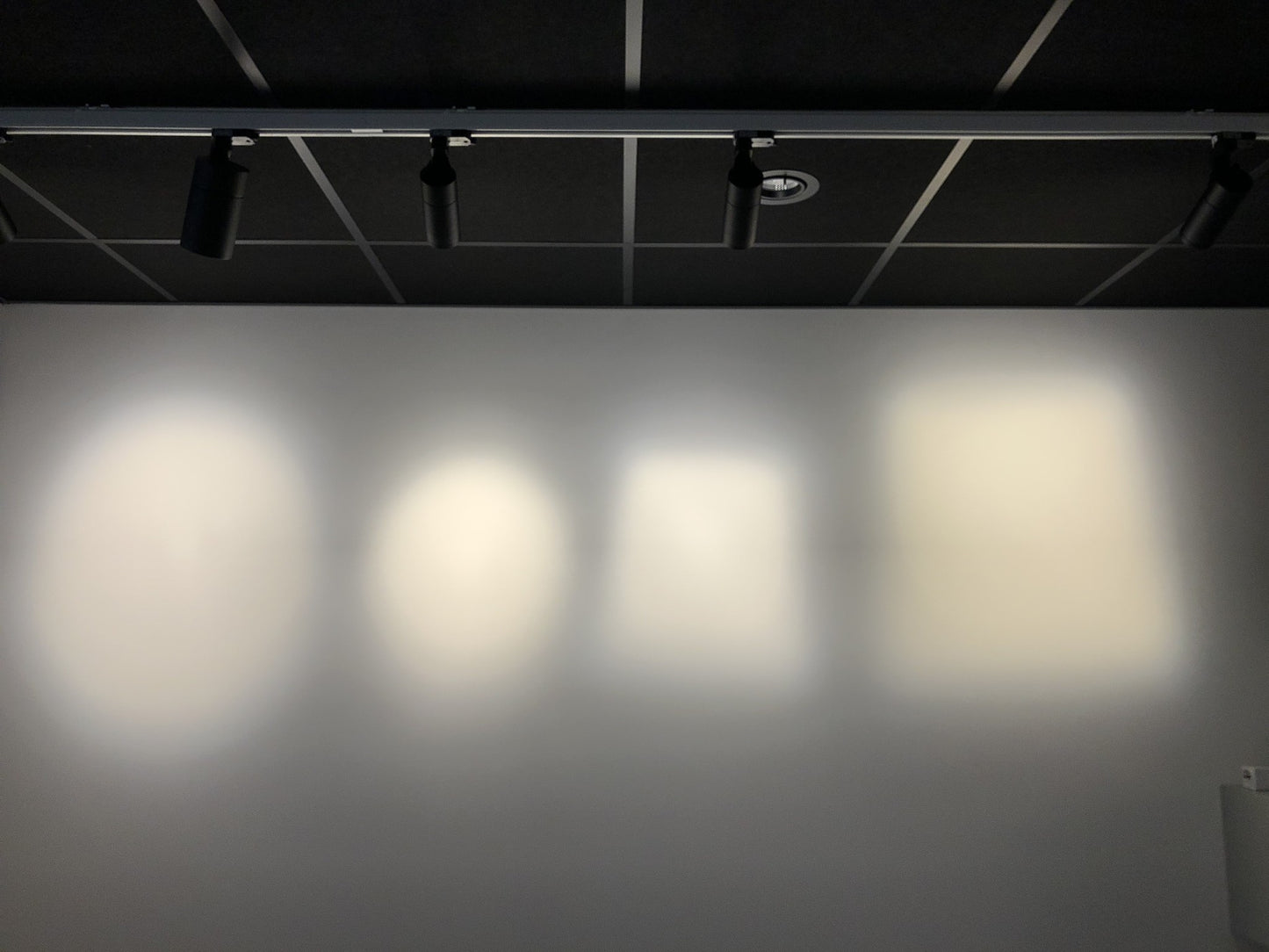 PIPE NARROW BEAM LENS