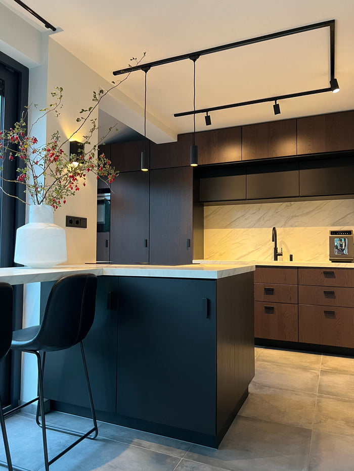 Zwart railverlichting Keuken Nordic Global 1F rail met MODERN GU10