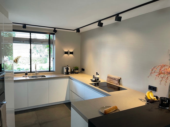 Zwart railverlichting Keuken Nordic Global 1F rail met KUBY GU10