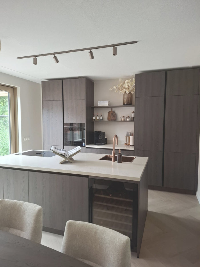 Brons railverlichting Keuken Nordic Global 1F rail met HELIOS GU10