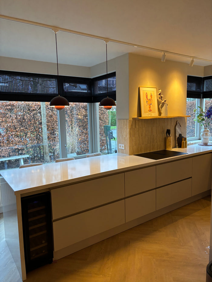 Wit railverlichting Keuken Nordic Global 1F rail met HELIOS GU10