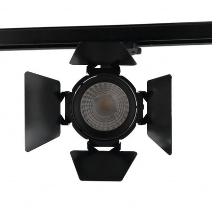 POLARIS barndoor