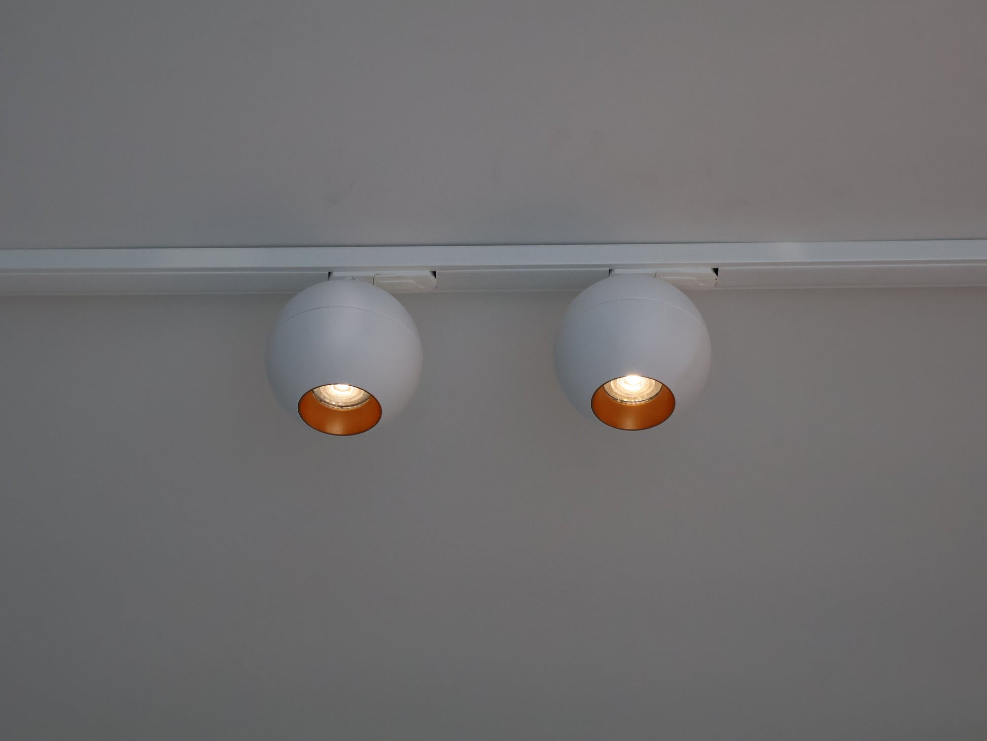 witte ronde railspot met gu10 fitting voor Nordic Aluminium railverlichting
